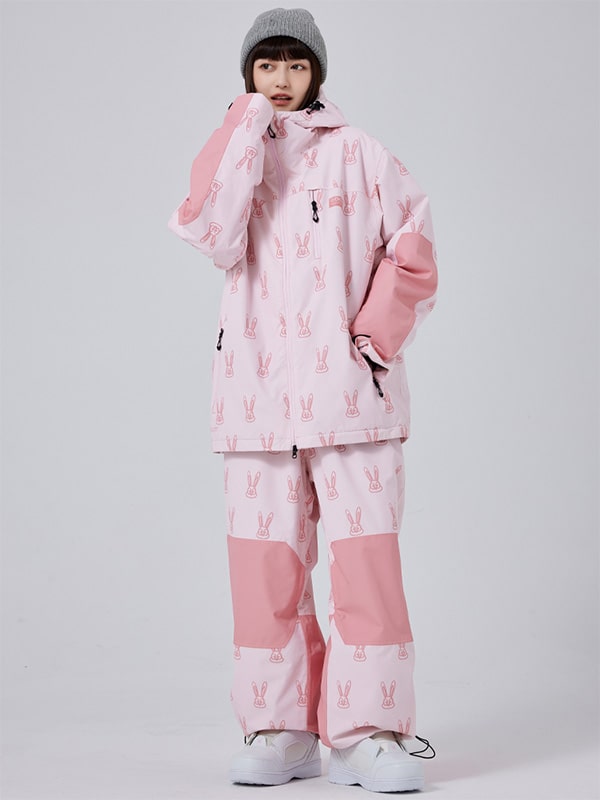 Women's Les Odettes Snow Rabbit Freeride baggy snowsuit for snowboarding, featuring a cozy, insulated design with snow-resistant fabric.