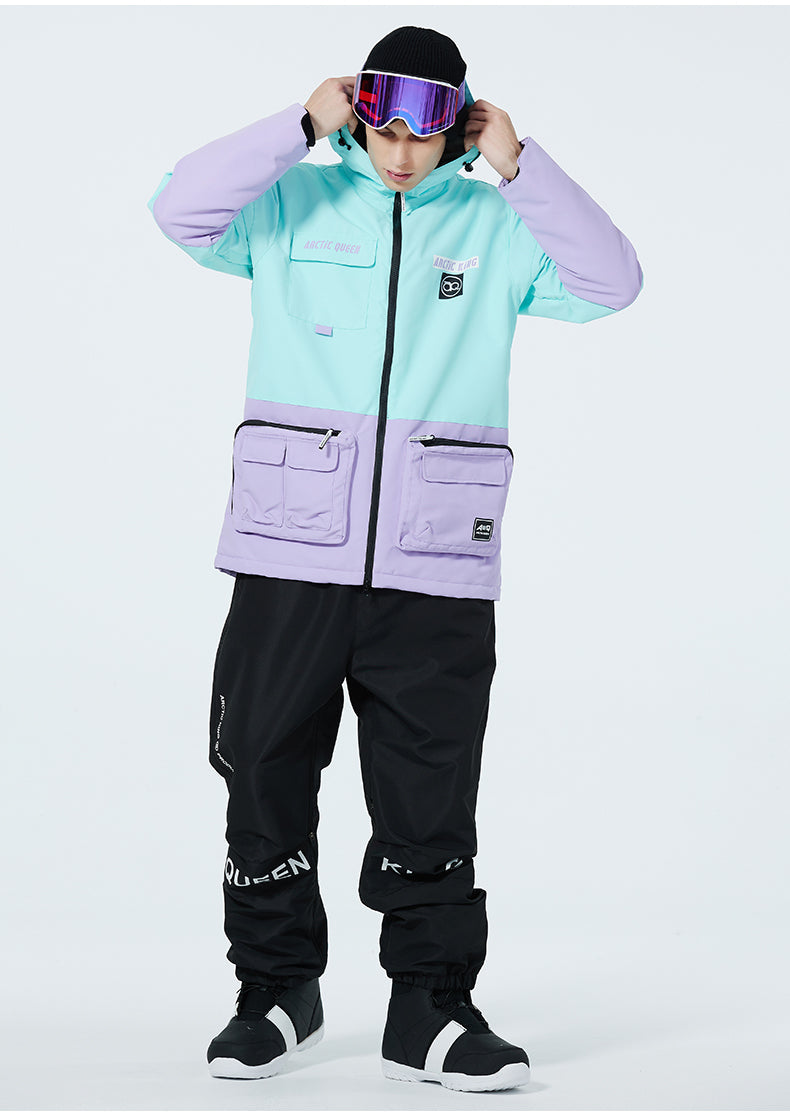 Men's Les Odettes Arctic King winter snowboard suit set with jacket and pants, designed for winter sports and freestyle snowboarding.