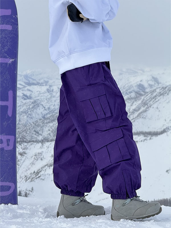 Men's Les Odettes Rabbit Snow Prime Cargo snowboard pants with baggy fit, waterproof fabric, and cargo pockets for winter snowboarding.