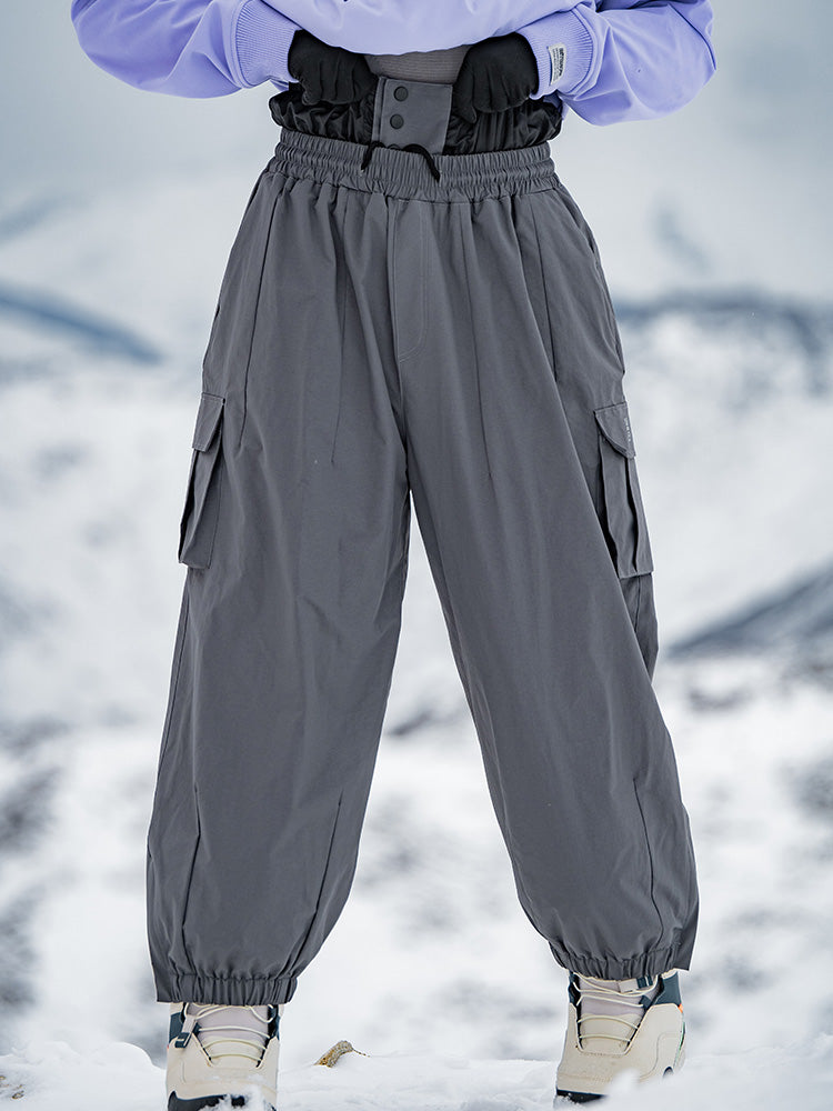 Men's Rabbit Snow StreetFlow Freestyle Cargo Baggy Snow Pants by Les Odettes, showing the relaxed fit and snow-resistant fabric.