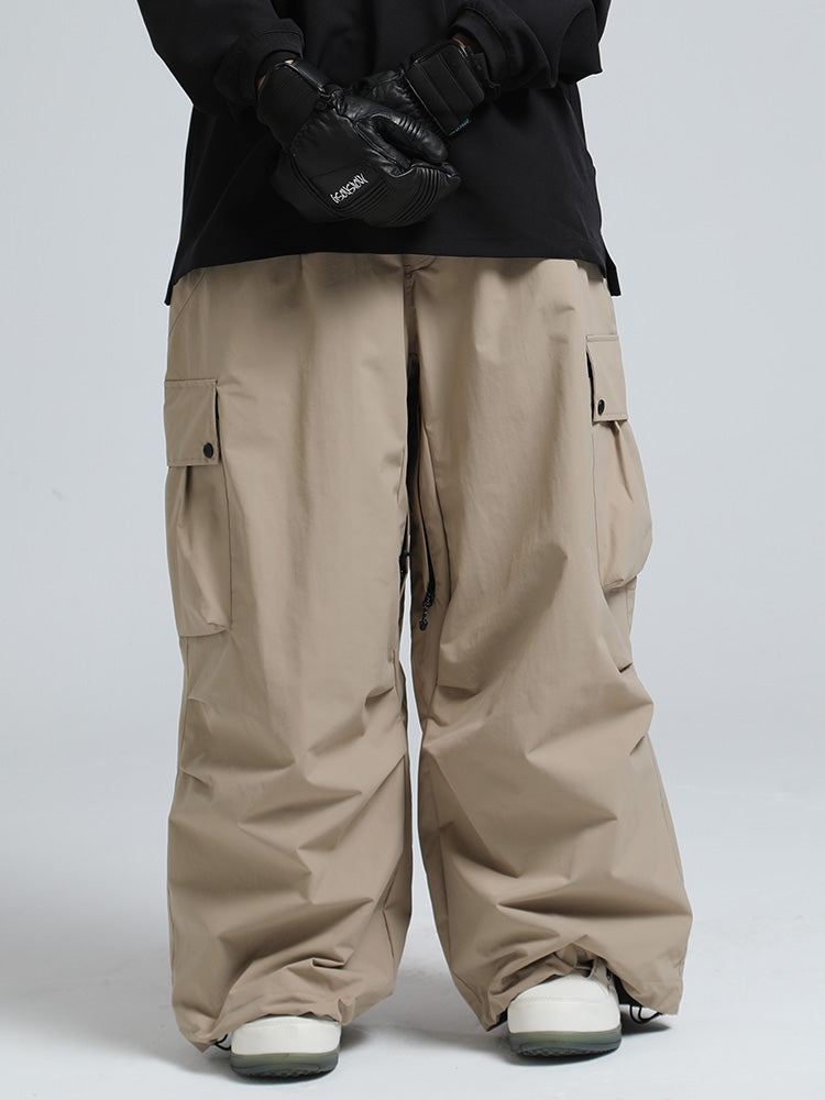Men's Gsou Snow Mountain Chill freestyle baggy snowboard pants in black, designed by Les Odettes with a relaxed fit and snow-resistant material.