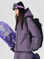 Men's Searipe Durable Mountain Pro snow jacket by Les Odettes, featuring waterproof fabric, adjustable hood, and multiple pockets.