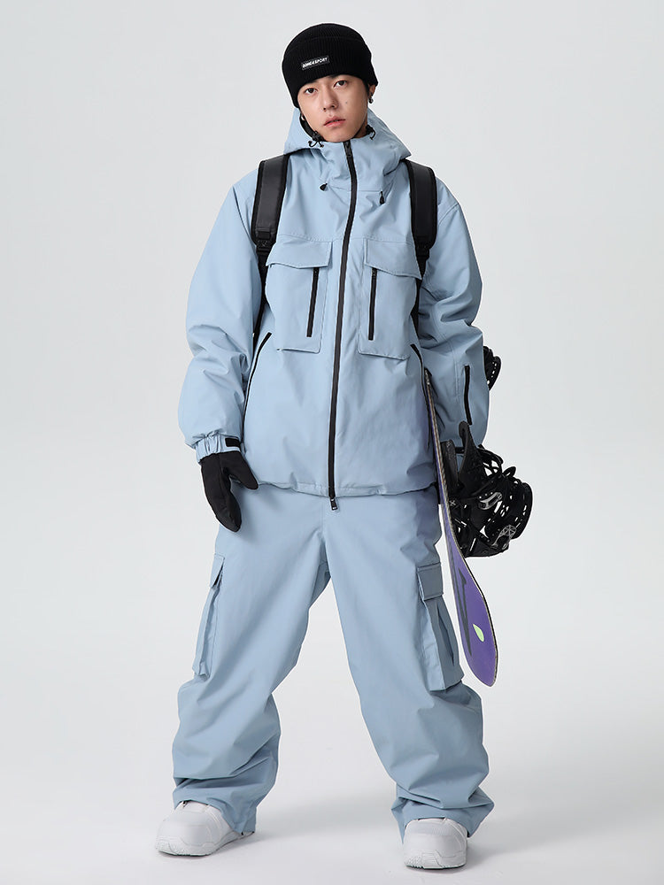 Men's Searipe durable mountain snowboard suit by Les Odettes, featuring waterproof fabric, insulated design, and all-weather functionality.