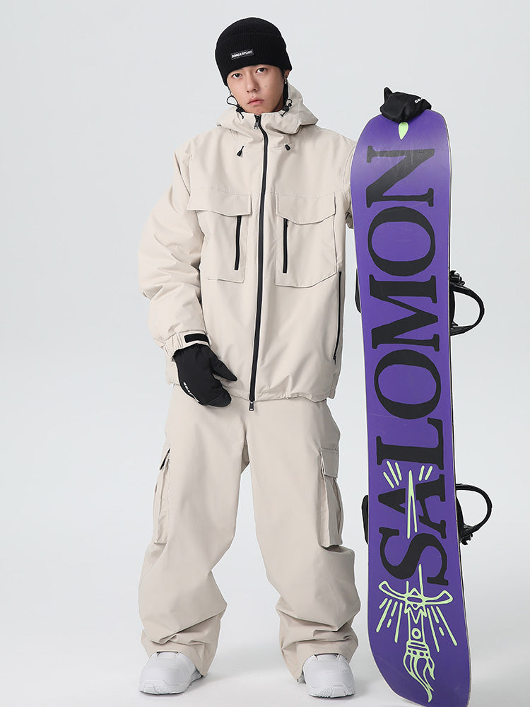 Women's Searipe durable mountain snow suit by Les Odettes, designed for all-weather snowboarding with waterproof and insulated features.
