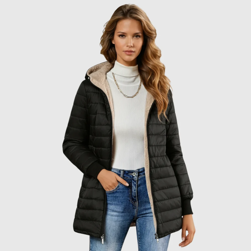 Les Odettes Geraldine Sherpa-lined winter coat with warm fleece interior and stylish exterior in a cozy, winter-ready design.