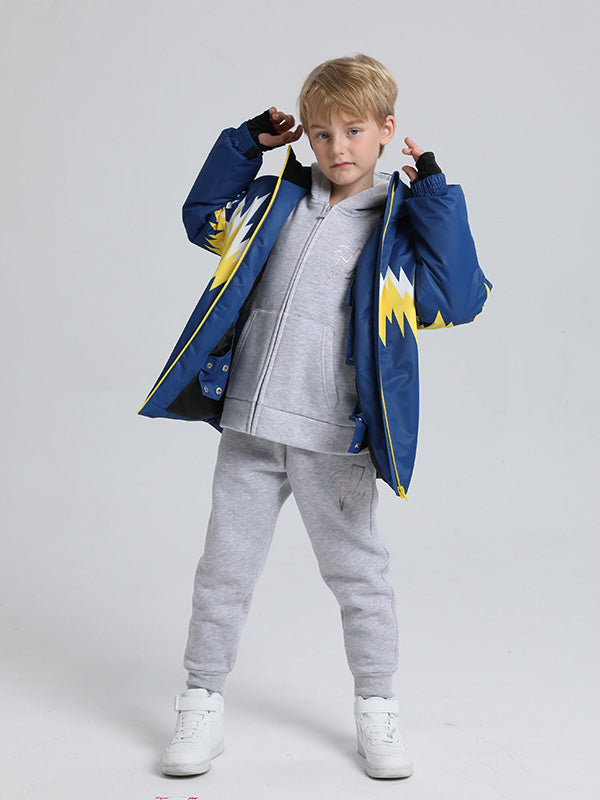 Boy and girl wearing Les Odettes Phibee Lightning Duck Down snow jackets for kids, shown outdoors in a snowy setting.