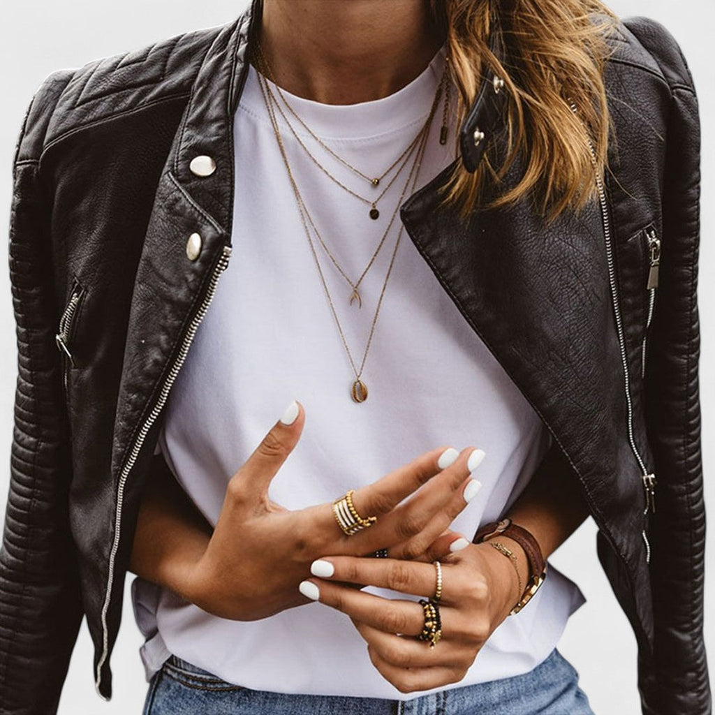 Les Odettes Mandy™ elegant jacket in leather, shown in a stylish design perfect for sophisticated fashion.