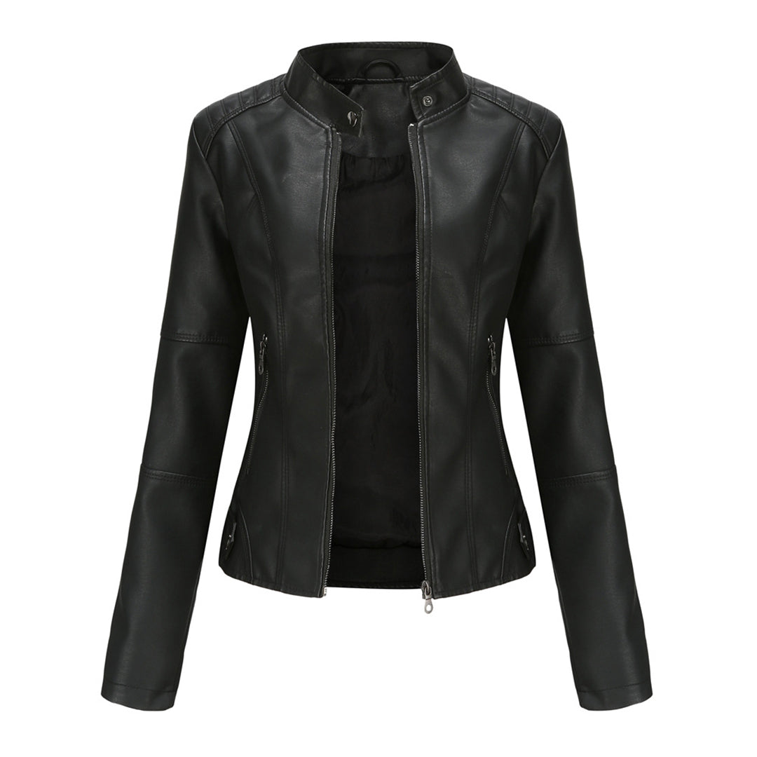 Black Zyra™ modern jacket by Les Odettes, featuring a sleek design and contemporary style, shown on a model.