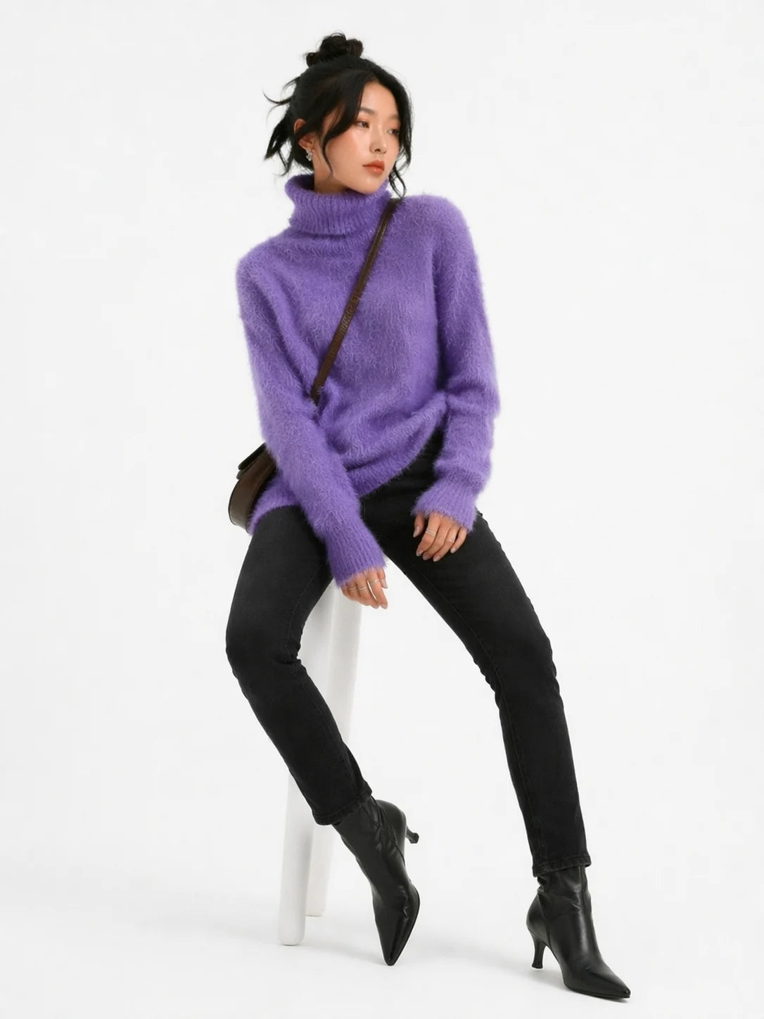 Women’s Mohair Turtleneck Sweater – Warm & Relaxed Fit