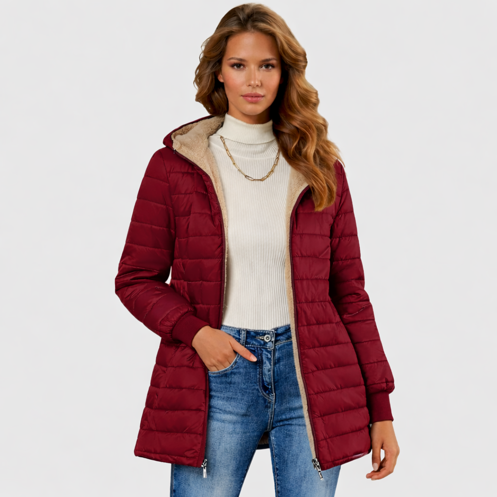 Les Odettes Geraldine sherpa-lined winter coat in cozy, plush sherpa fabric with a stylish winter design.