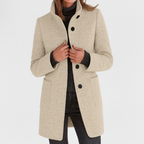 Les Odettes Camila™ women's coat in classic design, shown in a stylish silhouette with tailored fit and elegant fabric.