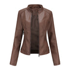 Les Odettes Zyra™ modern jacket in coffee color, featuring a sleek design and stylish fit, shown on a model.
