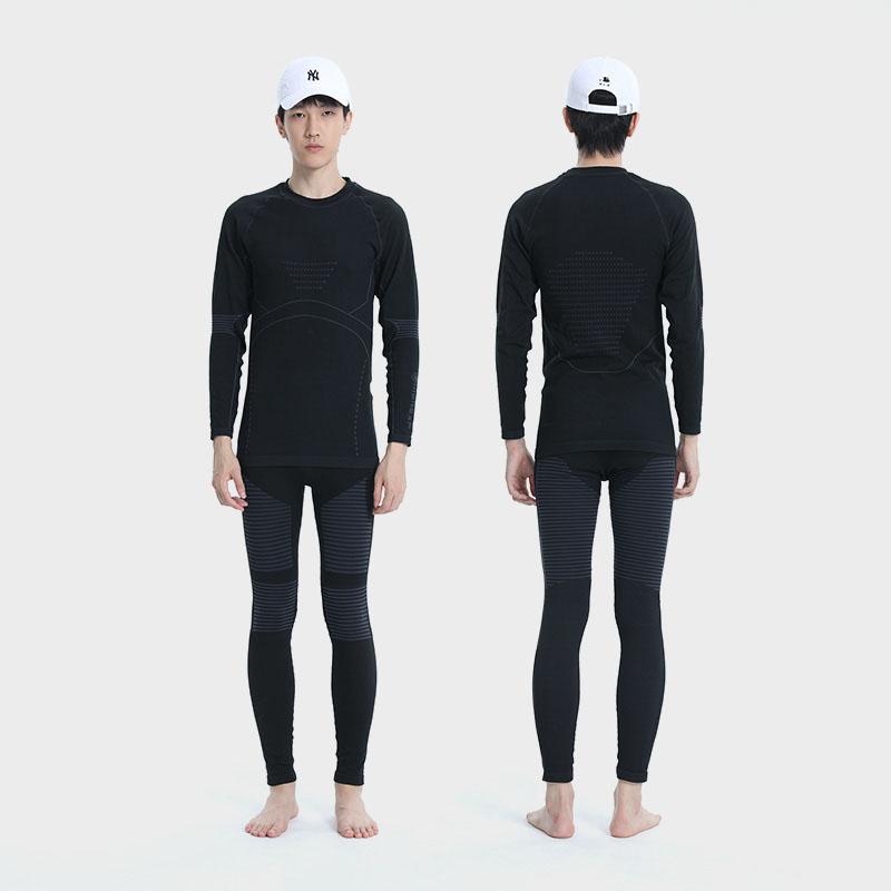 Women's lightweight tech base layer set by Les Odettes, featuring a fitted, high-experience design in XS size with breathable fabric.
