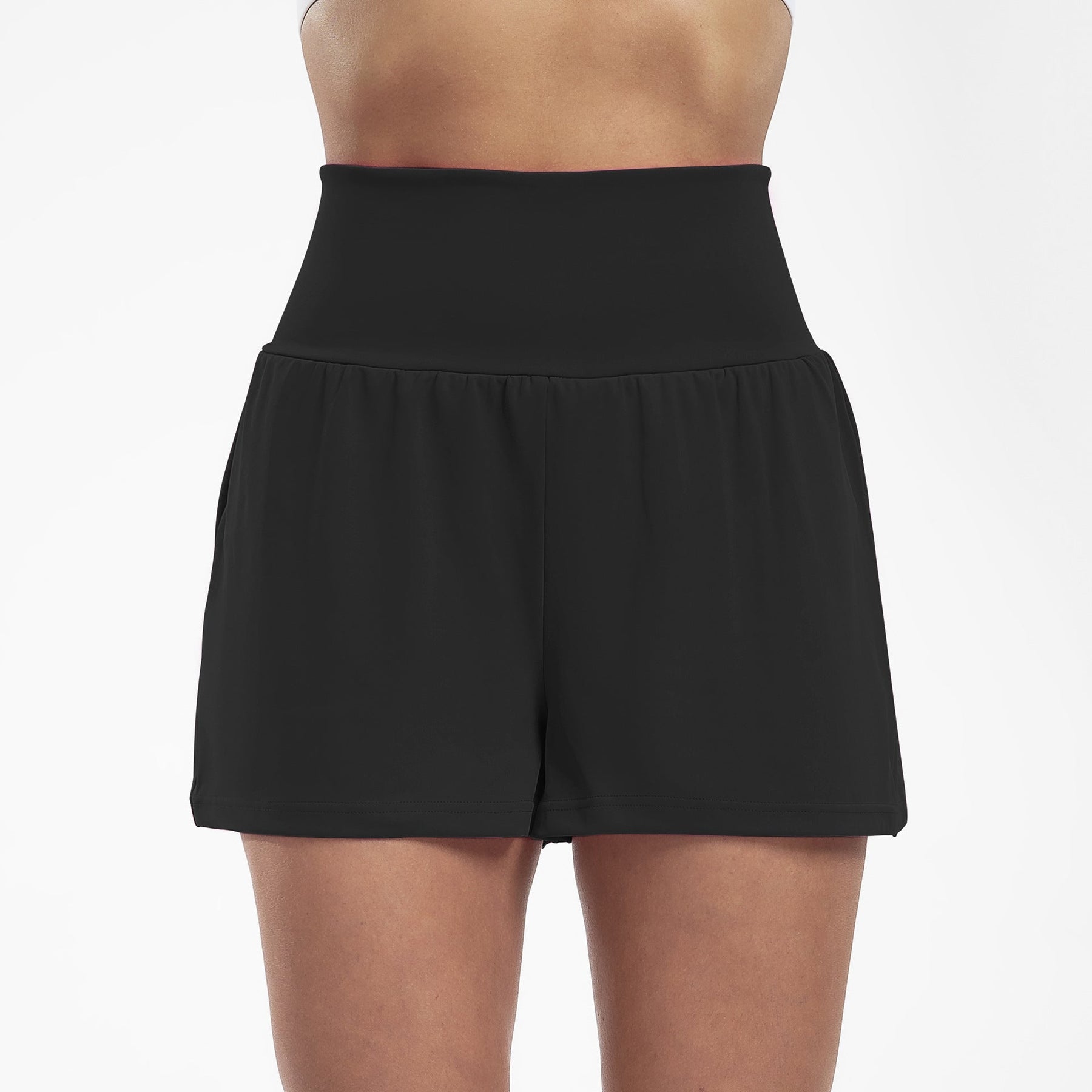 Les Odettes high waisted yoga shorts for women with stretch fit, featuring a comfortable and flexible design for active wear.