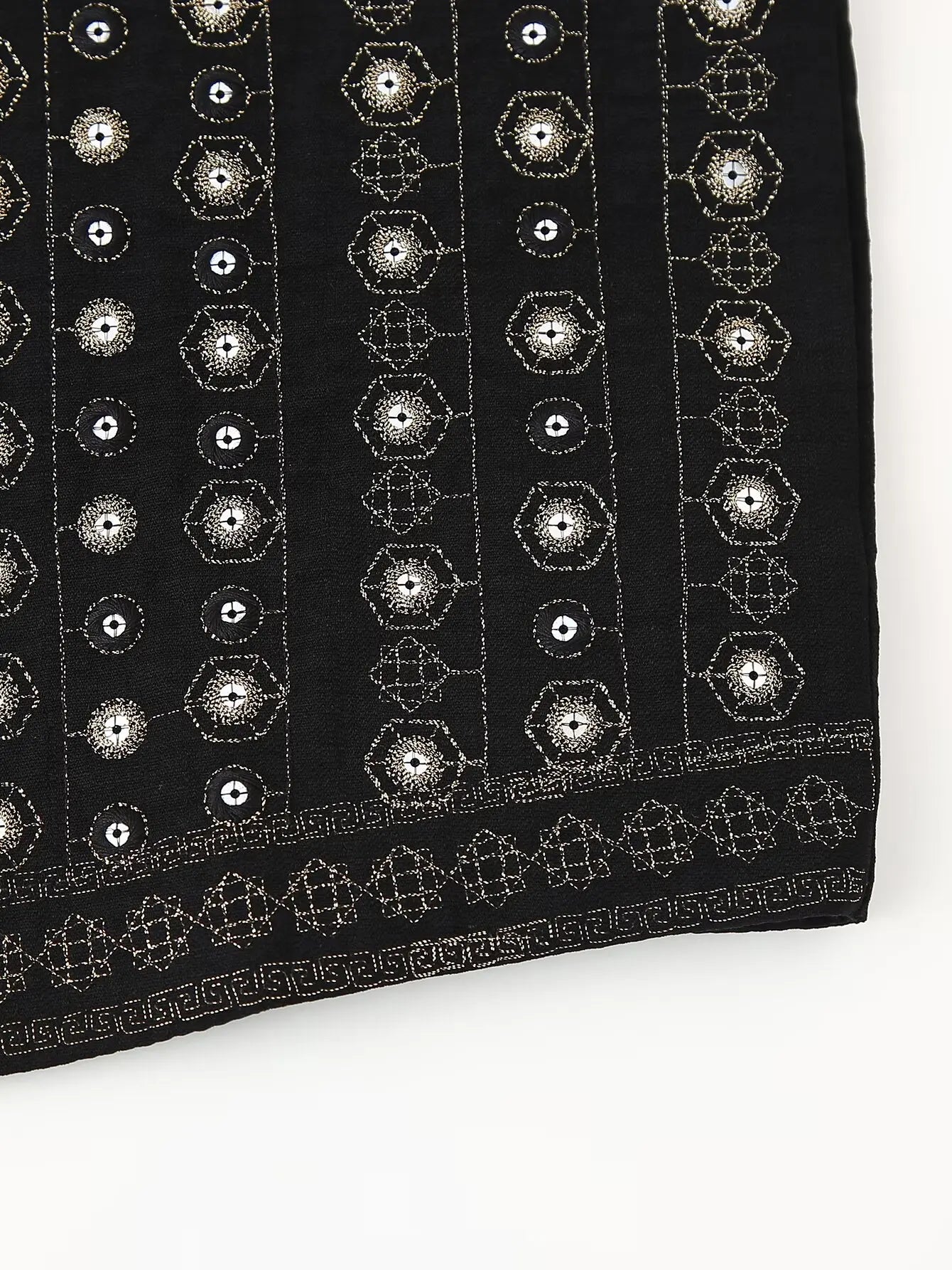Les Odettes Celestia™ boho vest with sequin pattern, sleeveless design, and relaxed fit, perfect for bohemian style outfits.
