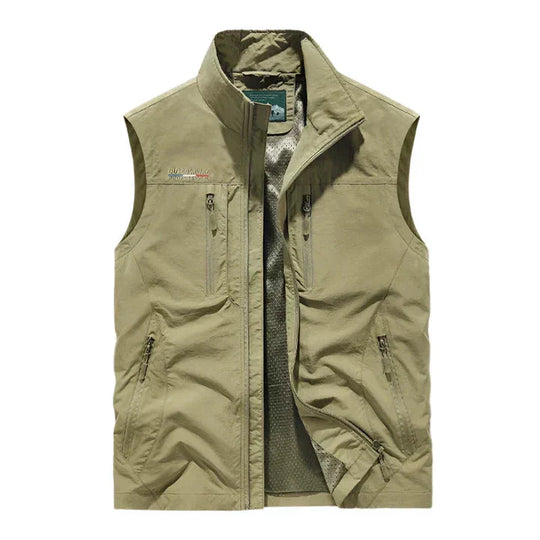 Men’s water-resistant insulated outdoor utility vest by Les Odettes, featuring a padded bodywarmer design for outdoor activities.