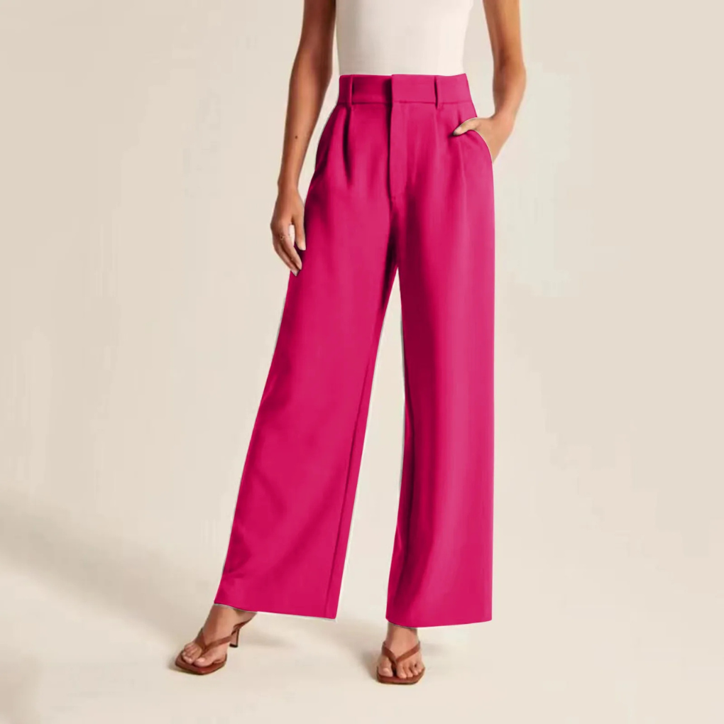 Women’s pleated high waist trousers with wide legs and linen feel fabric by Les Odettes, shown in a stylish, relaxed fit.