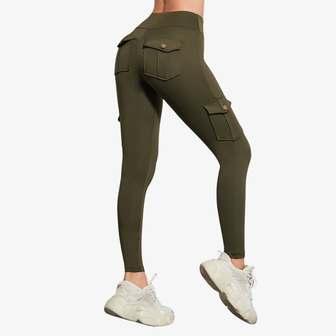 Women’s slim fit tailored trousers by Les Odettes featuring a structured design and classic cut, shown in a neutral color.