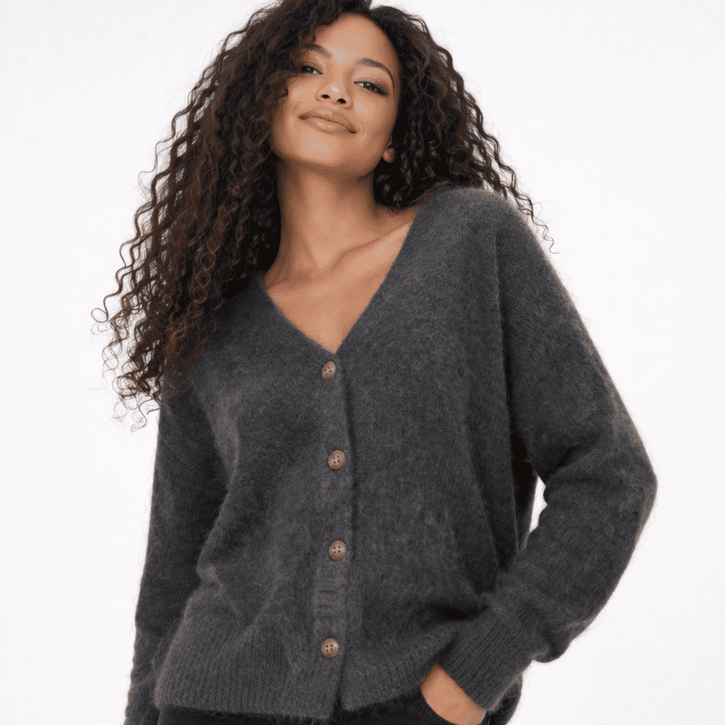 Women’s Classic Pullover Sweater – One Size Knit Layer