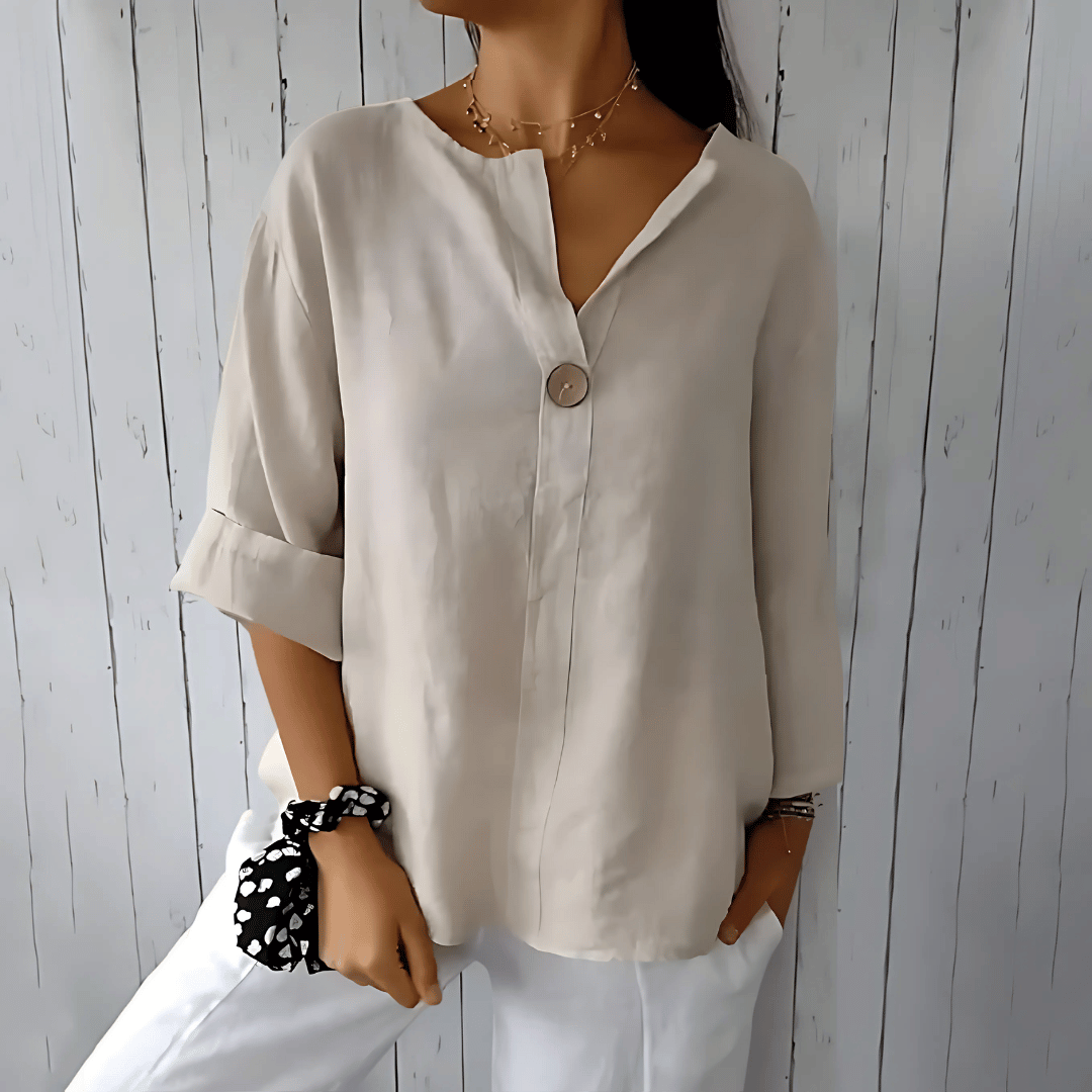 Women’s Loose Fit V-Neck Three Quarter Sleeve Blouse