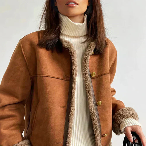 Elegant Audrey™ timeless jacket by Les Odettes featuring classic design and tailored fit, displayed on a mannequin.